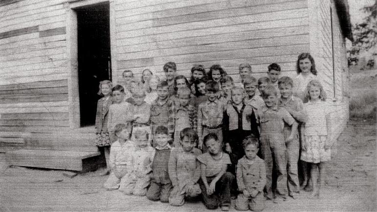 Wyatts Chapel School, 1945